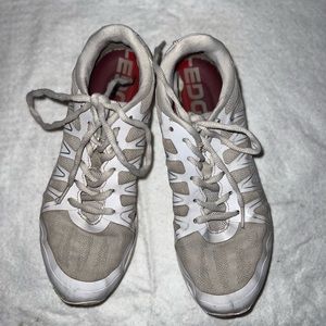 Varsity Edge Cheer Sneakers size 7.5